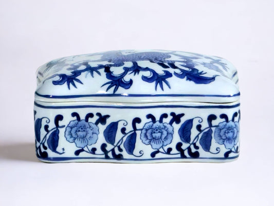 Lidded Box, Chinoiserie Deer Design In Blue