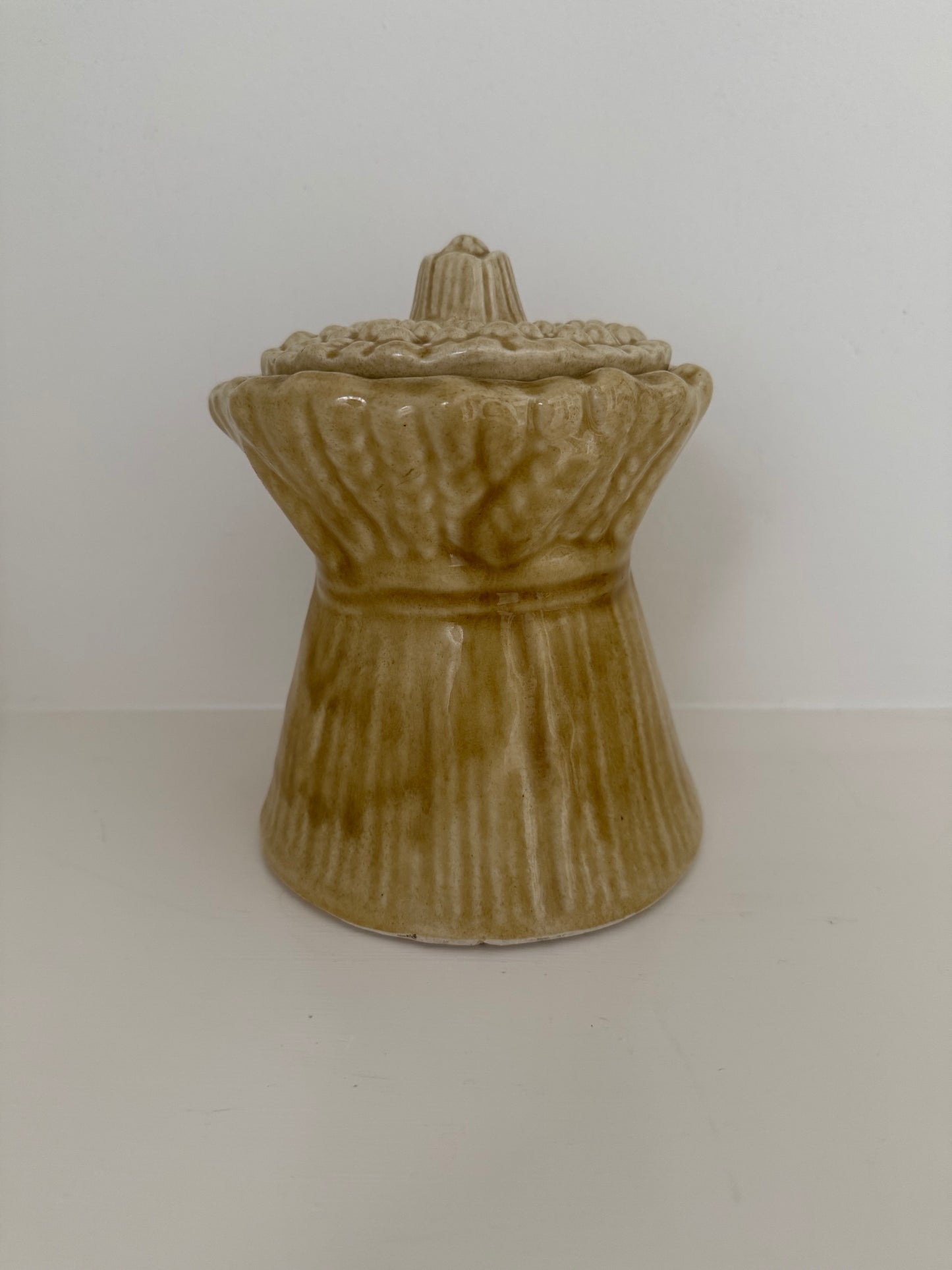 Bundle of Wheat Cookie Jar