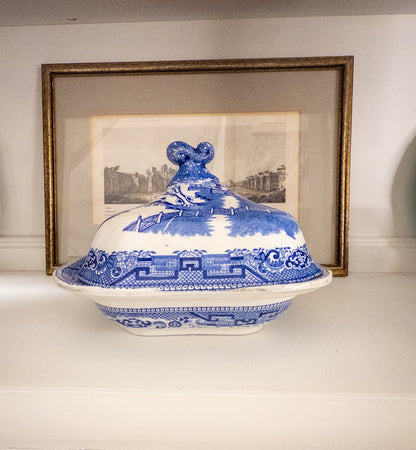 Blue Willow Square Dish with Lid